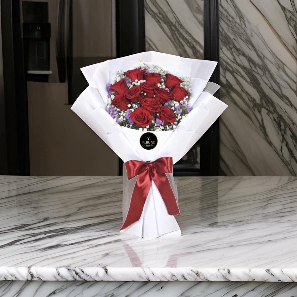 F  ( 12 RED ROSES )