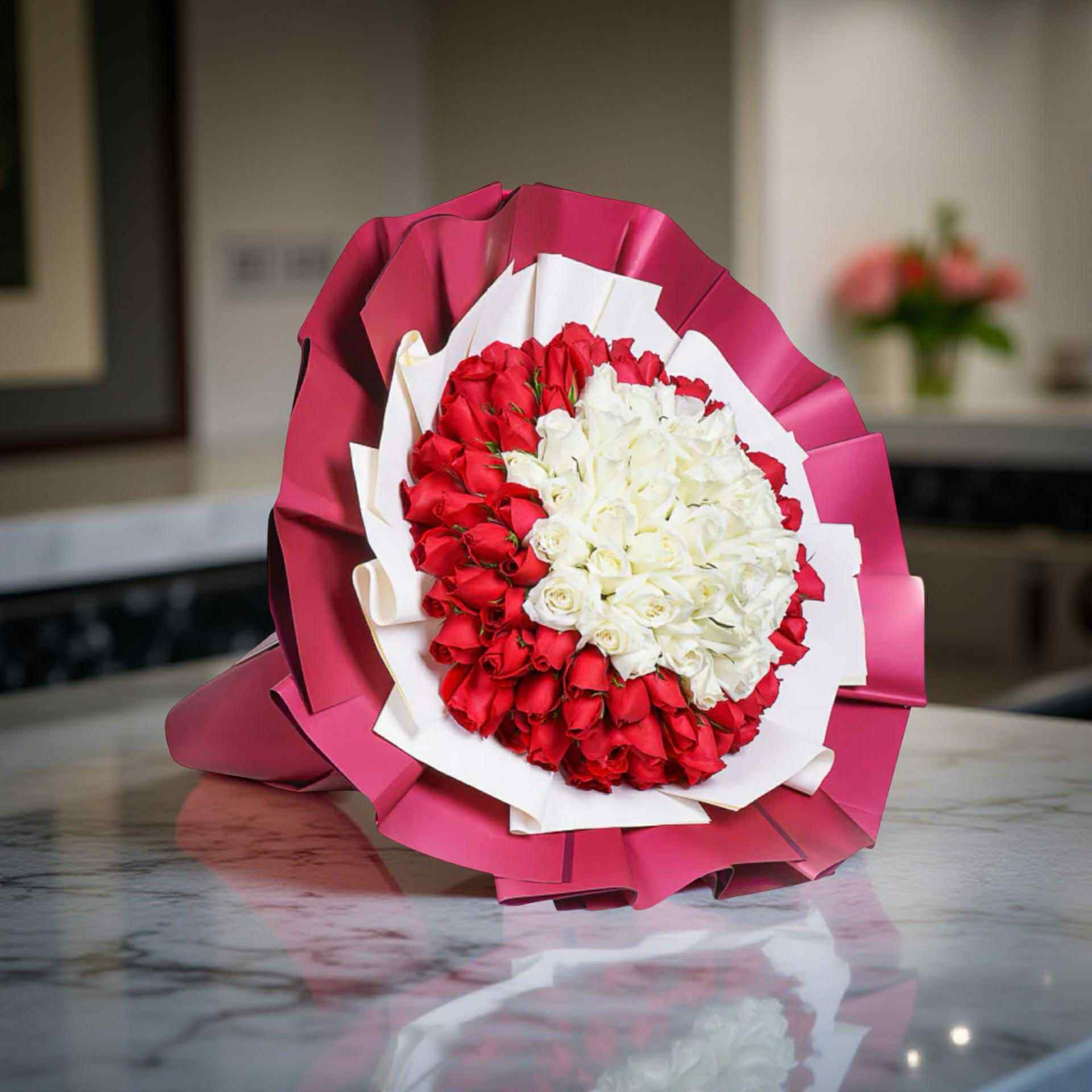 Code : F-F193 Bouquet 100 Roses ( Red &amp; White )
