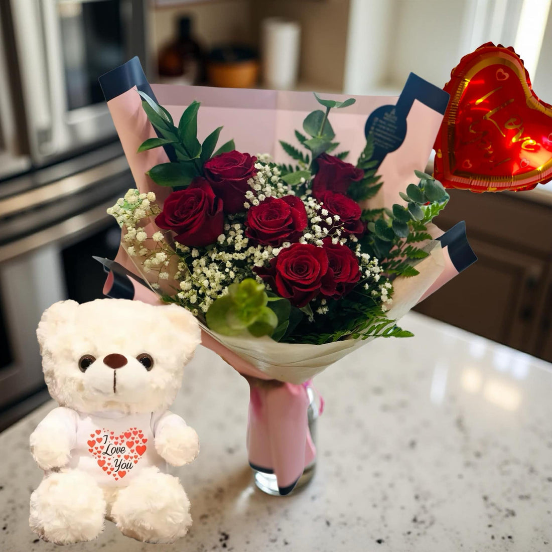 F-R18 ( 7 Red Roses )